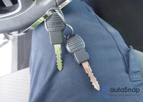 2019 Ram 1500 Classic Tradesman 4X2 8' Box z USA, uszkodzony, nr VIN 3C6JR6DT1KG522370